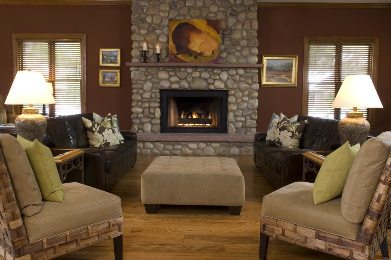 The Bradley Boulder Inn Bagian luar foto