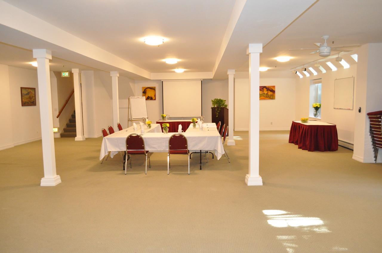The Bradley Boulder Inn Bagian luar foto